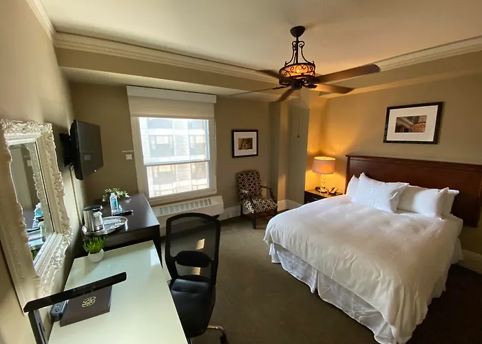 Kensington Park Hotel